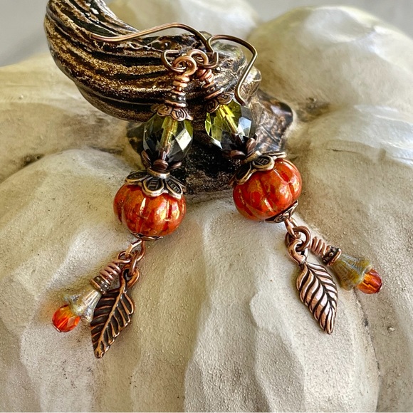 ARTISAN “Pumpkin on the Vine” Dangle Earrings - Picture 7 of 11